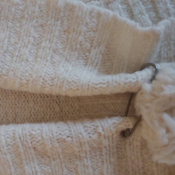 Warm Cardigan - Picture 2 of 7